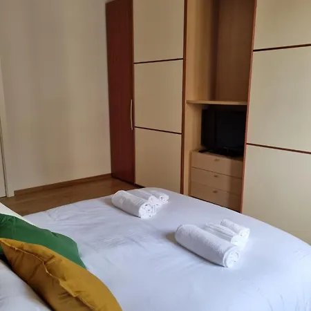 Апартаменты Massi's House